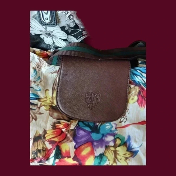 Sharif 1827 shoulder bag & travel tote bag floral pattern  set of 2 - Picture 4 of 16